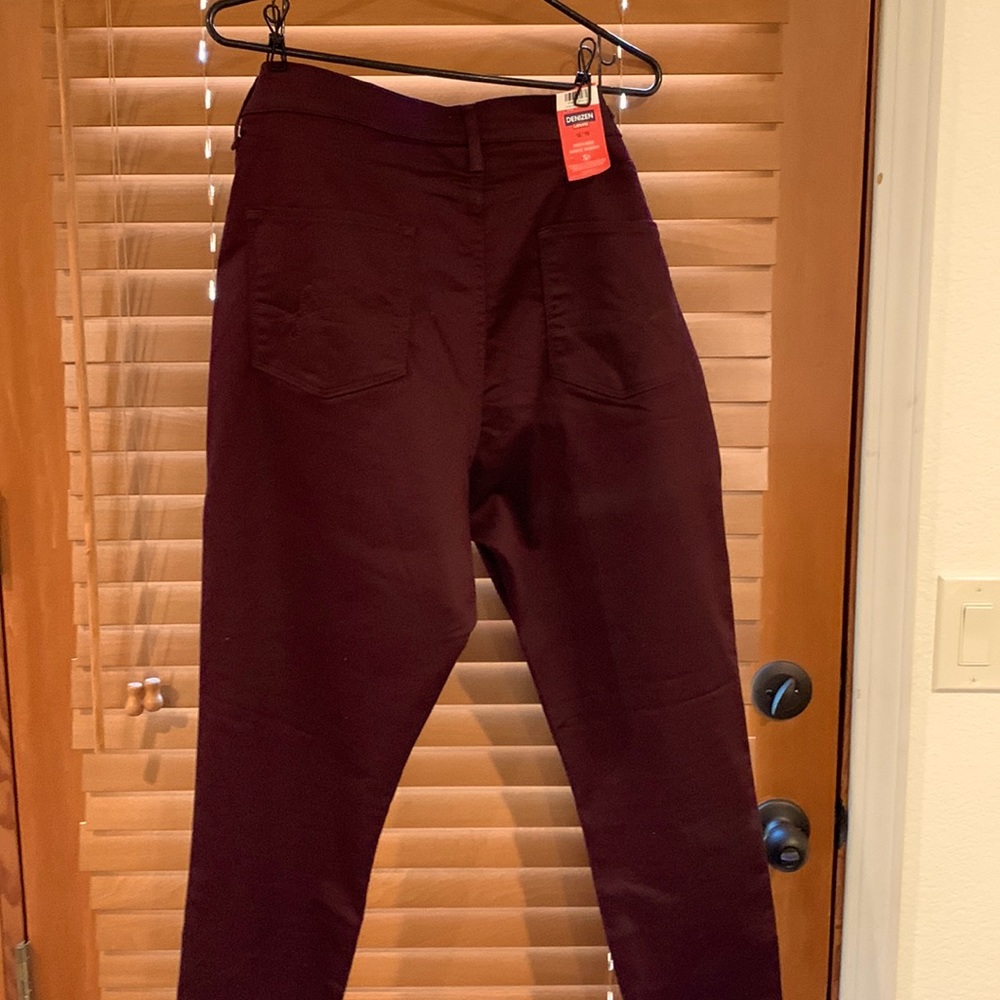 Plus size High-rise ankle skinny stretch jeans in wine color. - Picture 1 of 3